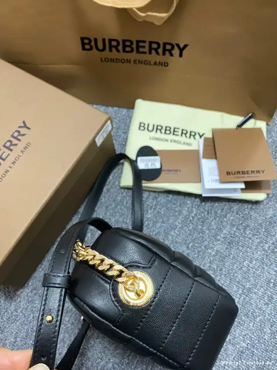 Official First Bag Ru MINI Camera Lola Bag BURBERRY 0602